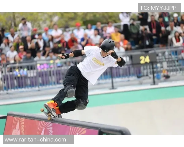 重庆滑板队成长之路：青春与梦想交织的滑板纪实故事